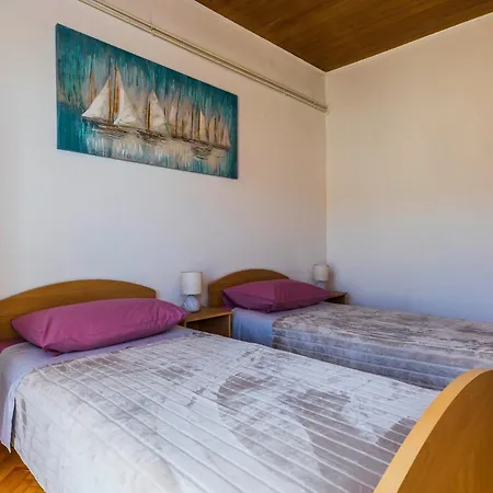 Jaksa In - Mittel-dalmatien Pensionat Marina